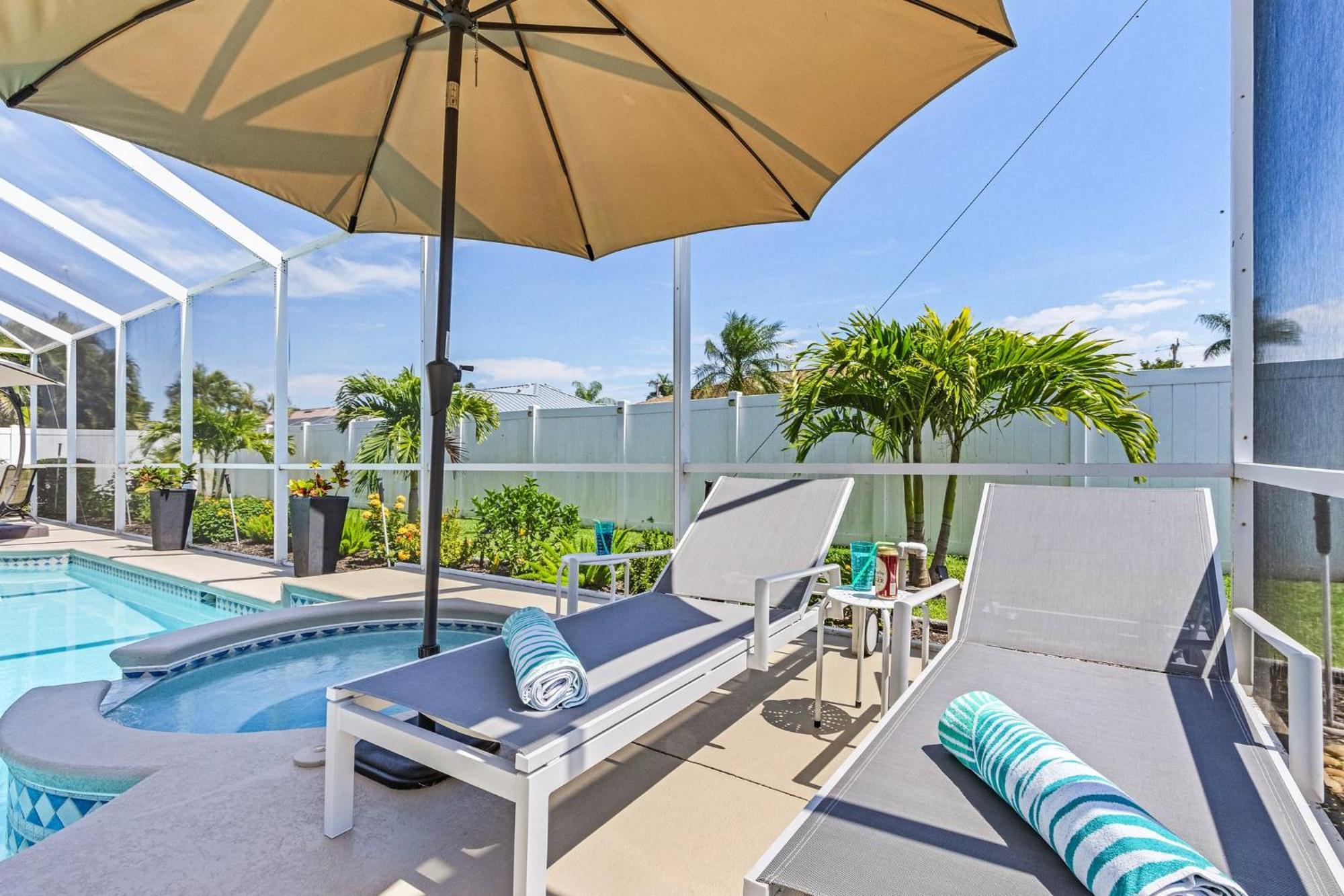 Villa-Haze, Lots Of Privacy, Solar & Electric Heated Pool And Spa Cape Coral Extérieur photo